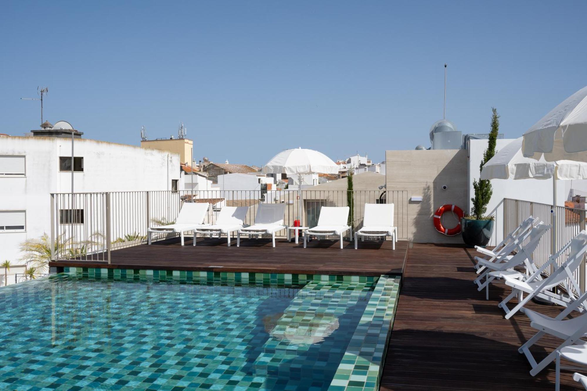 The Mn56 Hotel